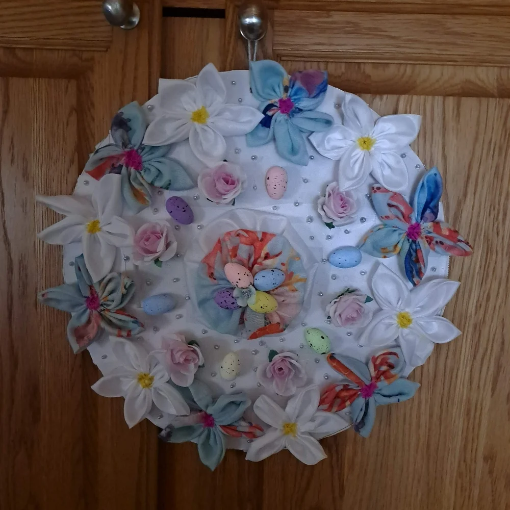 Pastel Floral Easter Wreath with Eggs 15x15 
